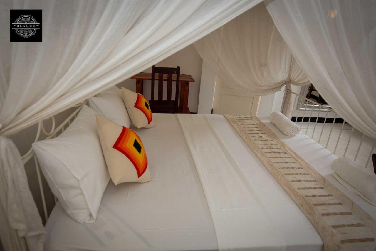 Villa Blanco Dehiwala-Mount Lavinia Buitenkant foto