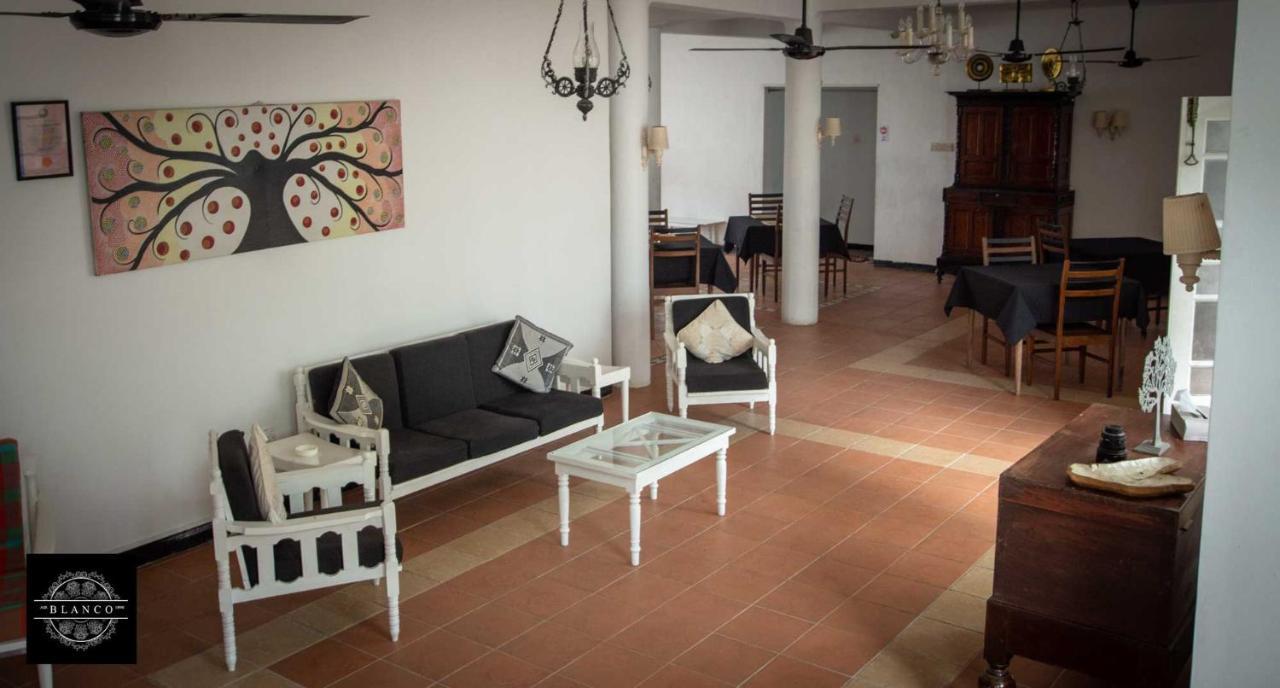 Villa Blanco Dehiwala-Mount Lavinia Buitenkant foto